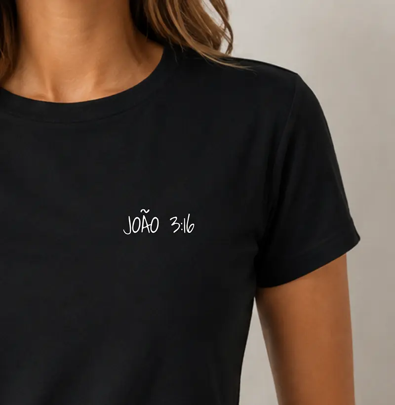 Camiseta Feminina João 3:16 Bolso - Camiseta