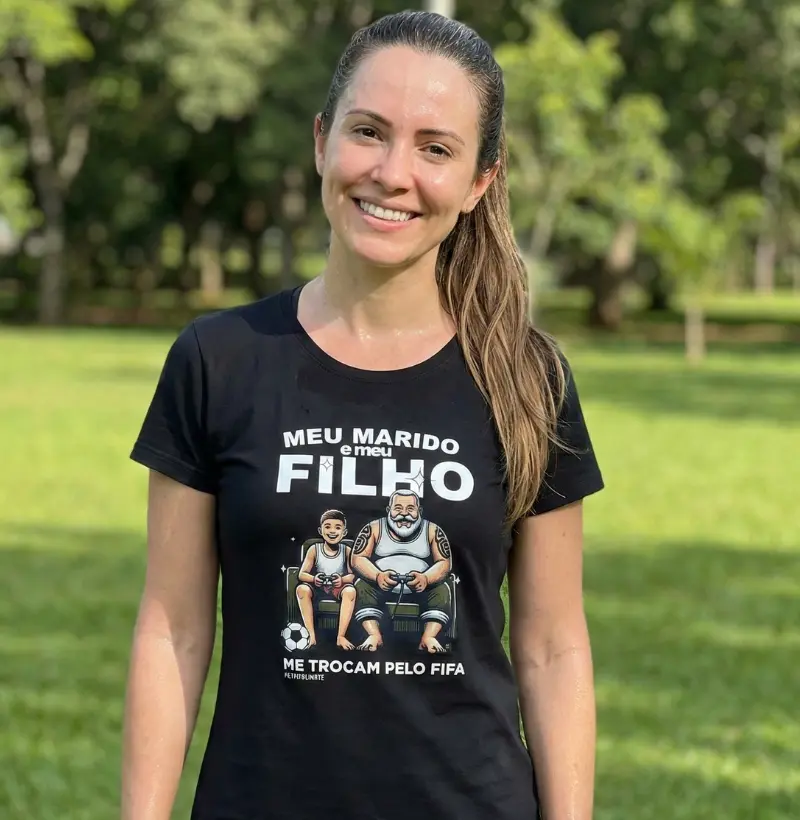 Meu marido e meu filho me trocam pelo FIFA