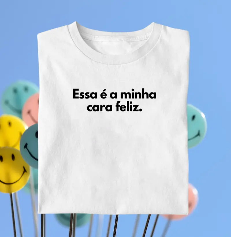 Essa é a minha cara feliz (:)