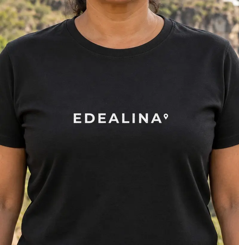Edealina | Pin GO - Camiseta