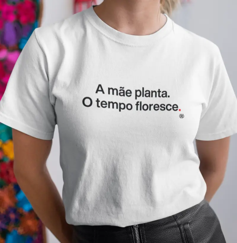 A mãe planta