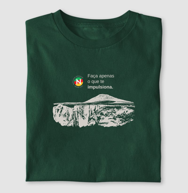 Camiseta Pico do Monte Negro 