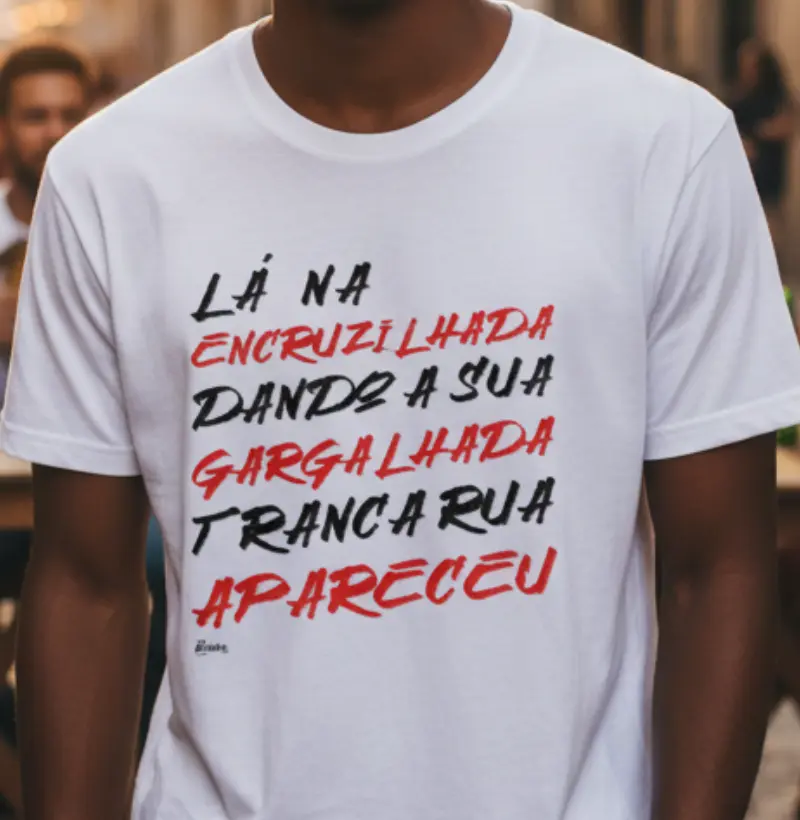 Lá na encruzilhada Tranca rua apareceu