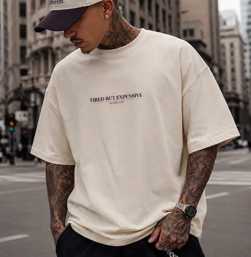 Camiseta Oversized Tired But Expensive Off White | No Plan Club
