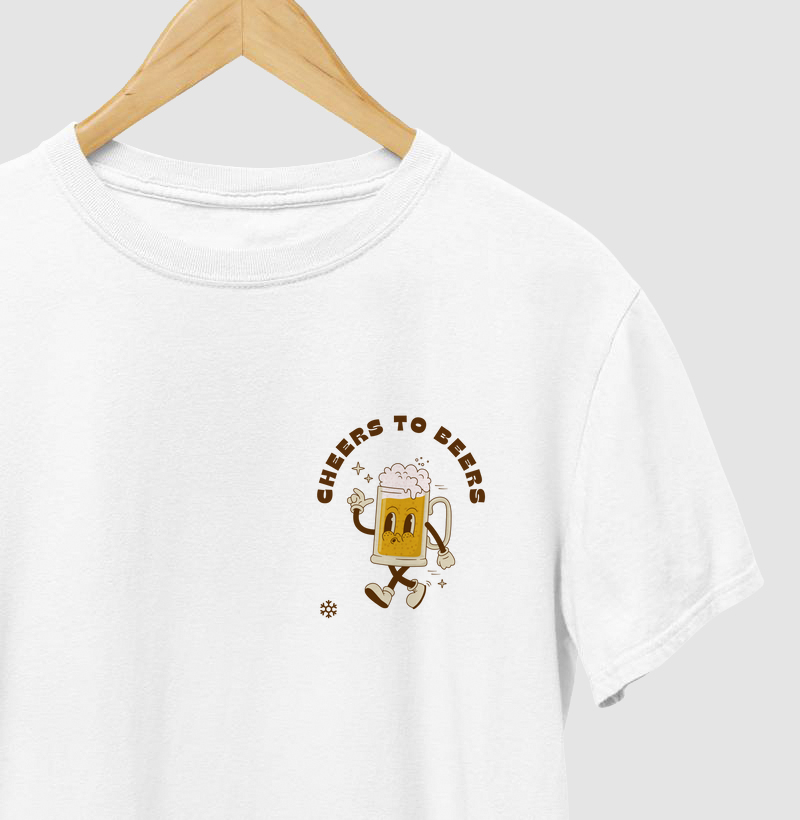 Camiseta Cheers to Beers