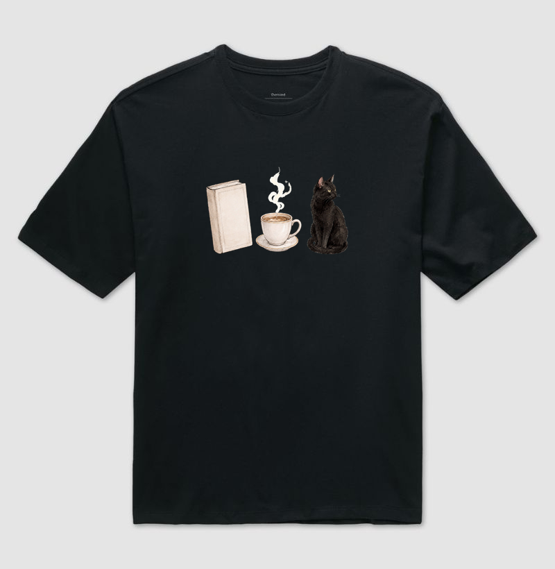 Entre Livros, Cafés e Gatos - Camiseta Oversized