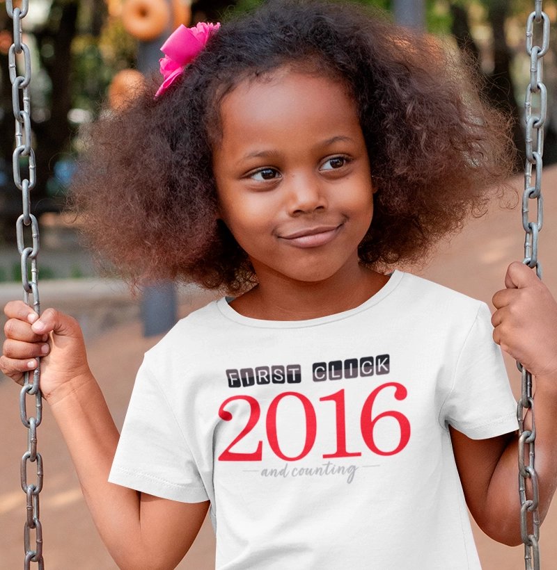 [2016] Camiseta Mini - First Click 2106, and counting