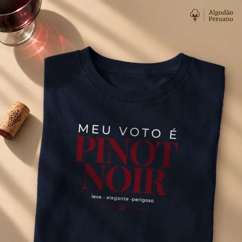 Camiseta “Meu Voto é Pinot Noir” – Wine Minimalista