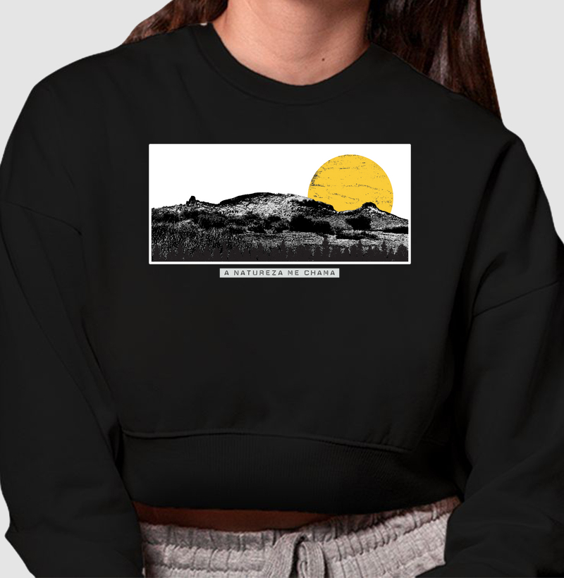 Cropped moletom A Natureza Me Chama 