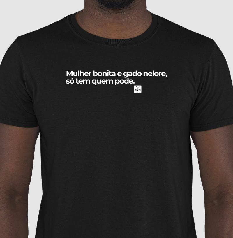 Camiseta Mulher bonita e gado Nelore