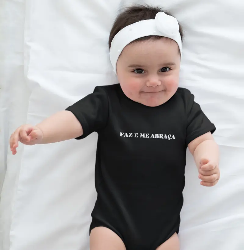 Faz e me abraça