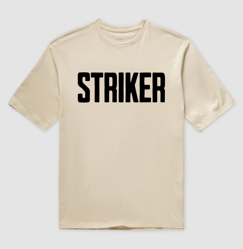 Camiseta Oversized Striker