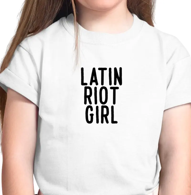 Camiseta Infantil Latin Riot Grrrl