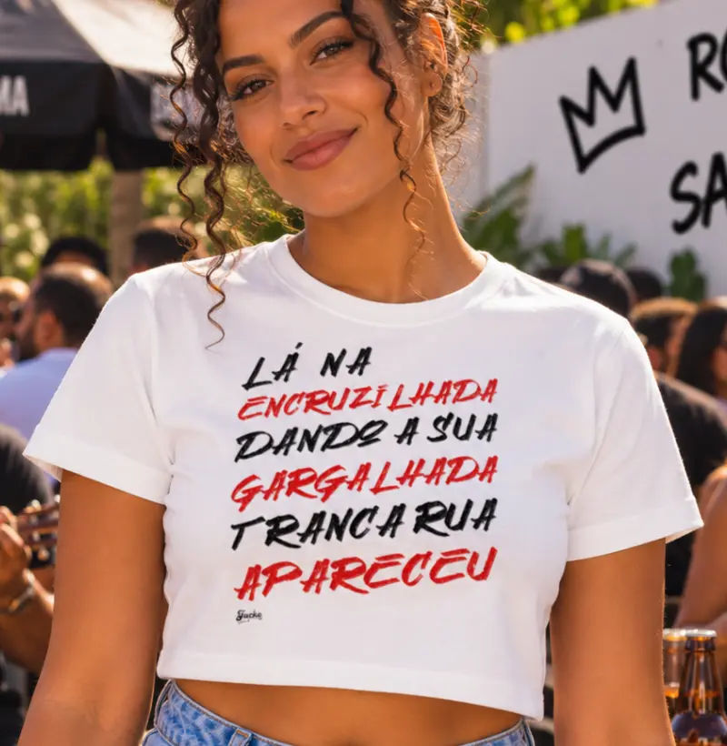 Lá na encruzilhada Tranca rua apareceu