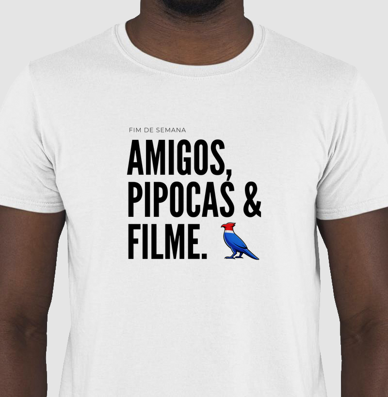 Essa estampa combina com quem tem um estilo urbano e alegre. É uma peça que comunica personalidade e bom humor, ótima para usar em encontros de fim de semana ou para presentear alguém que adora cinema e diversão.