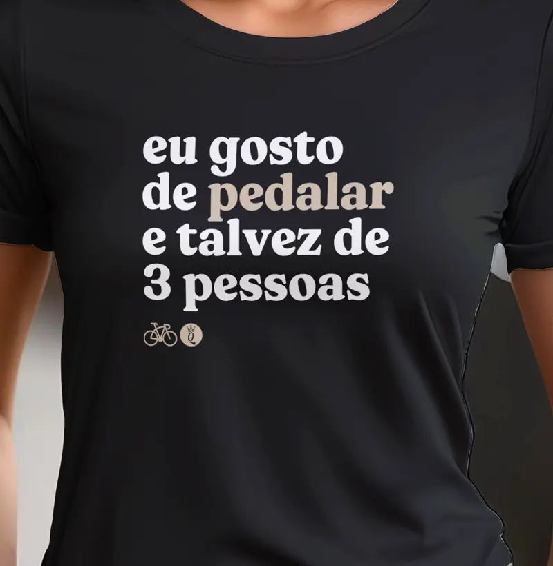Eu gosto de pedalar e talvez de 3 pessoas