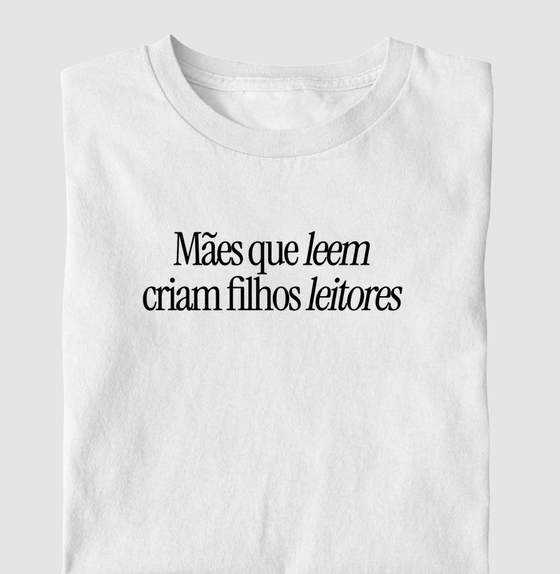Mães que leem criam filhos leitores