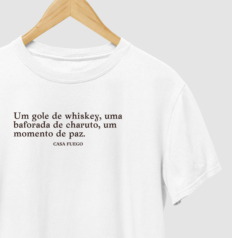 Um gole e uma baforada