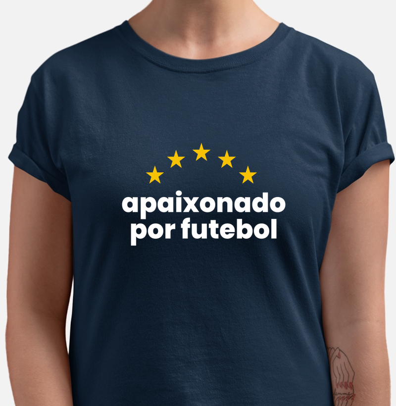 Apaixonado por futebol.
