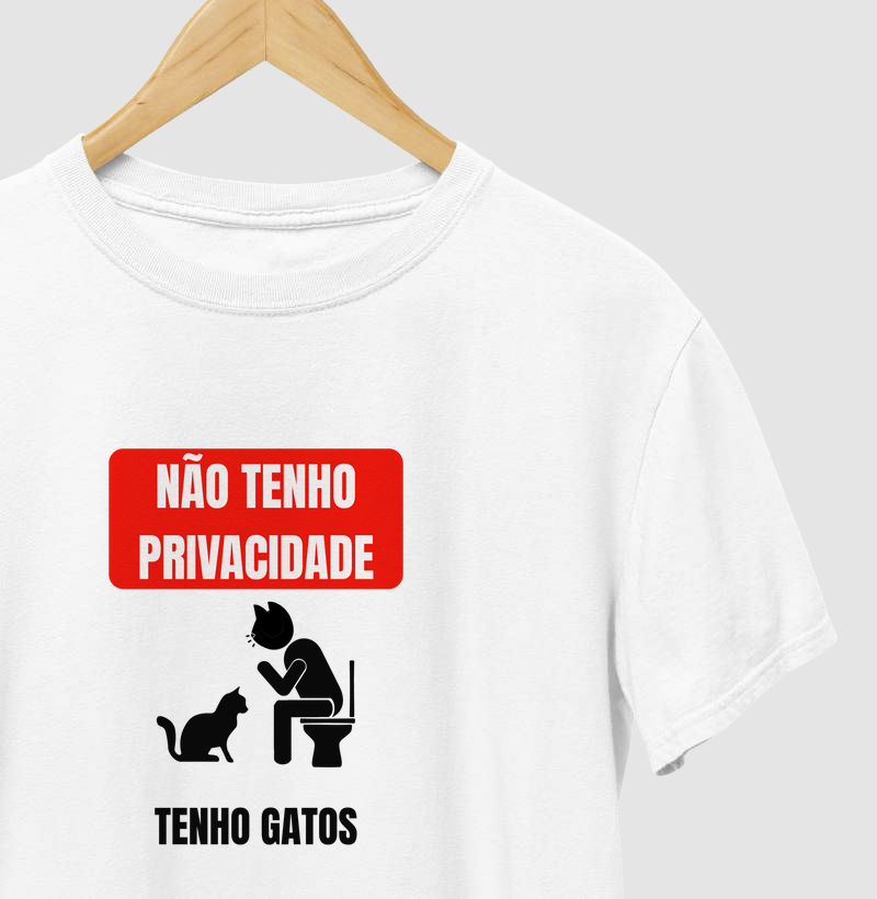 Não tenho privacidade. Tenho Gatos.