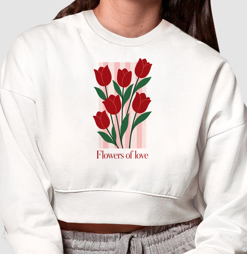 Camiseta Flowers of love - Cropped Moletom