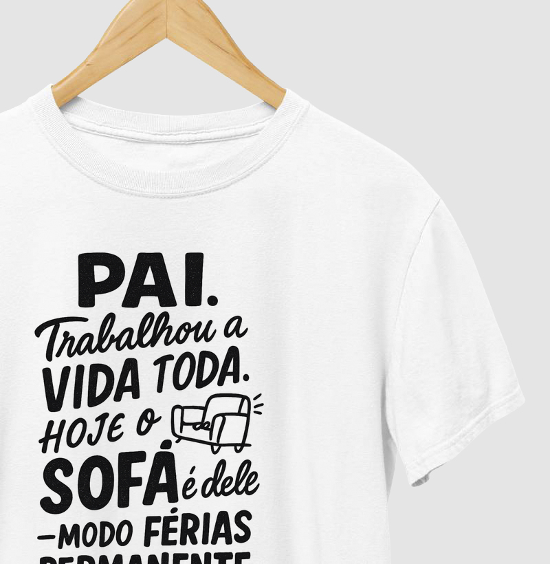 Pai. Trabalhou a vida inteira, hoje o sofá é dele - v2