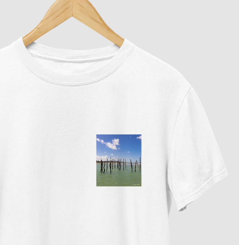 Camiseta Quebra Mares Bolso