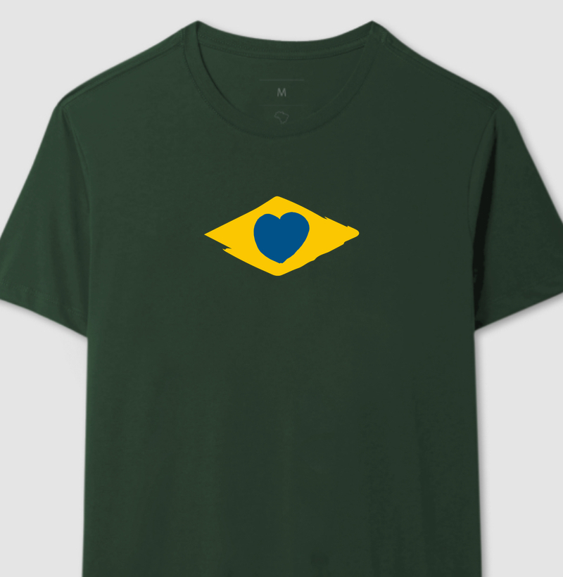 Camiseta Coração Brasileiro