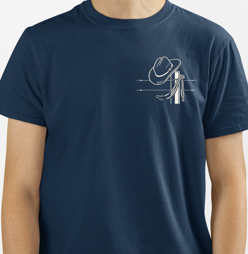 Camiseta Chapéu e laço