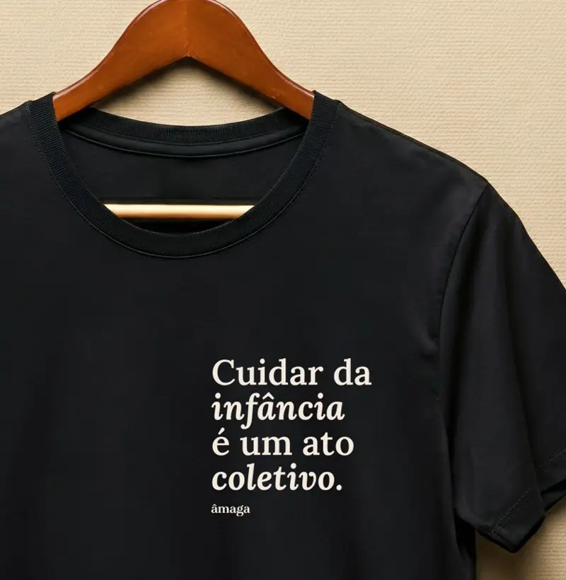 Cuidar da infância é um ato coletivo [bolso]