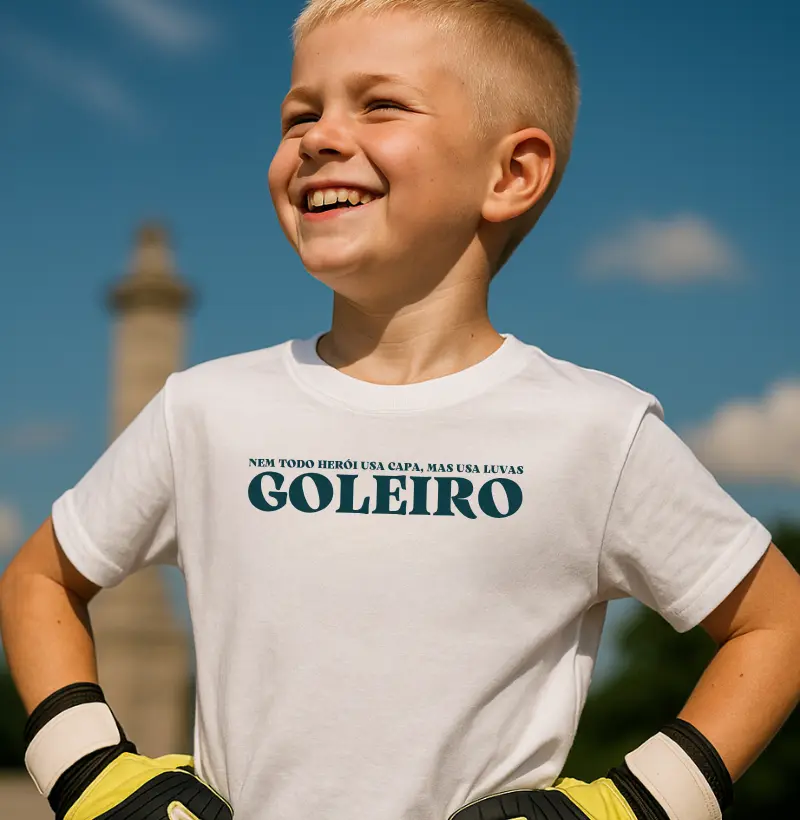 Nem todo herói usa capa, mas usa luvas