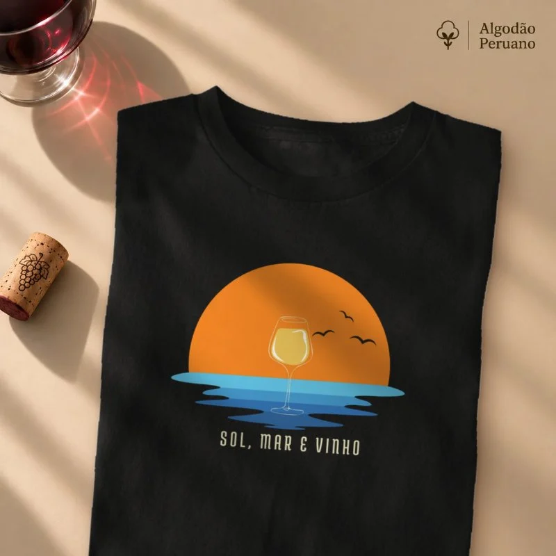 Camiseta Sol, Mar e Vinho