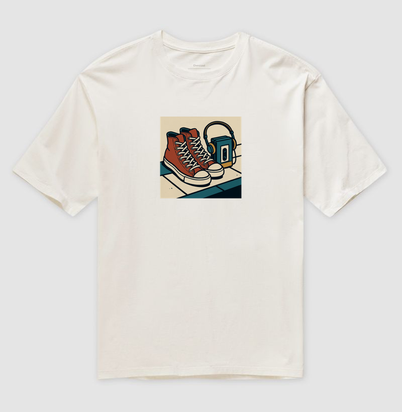 Camiseta Oversized Mixtape na Calçada — Tênis & Walkman | Posto80