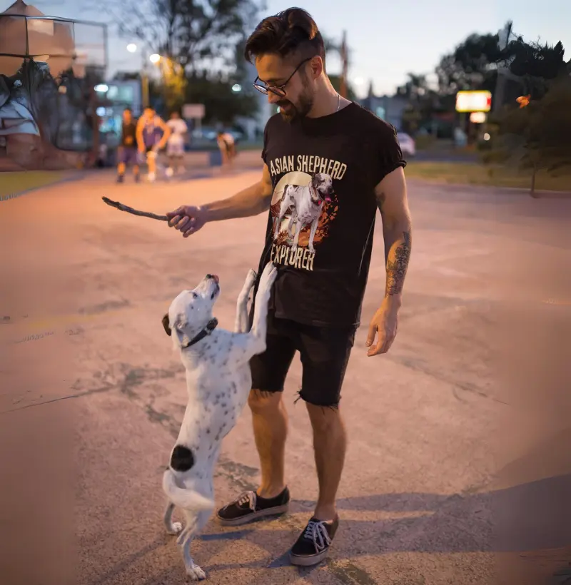 Camiseta Dog Pulse Asian Shepherd Explorer – Guardian of the Wild