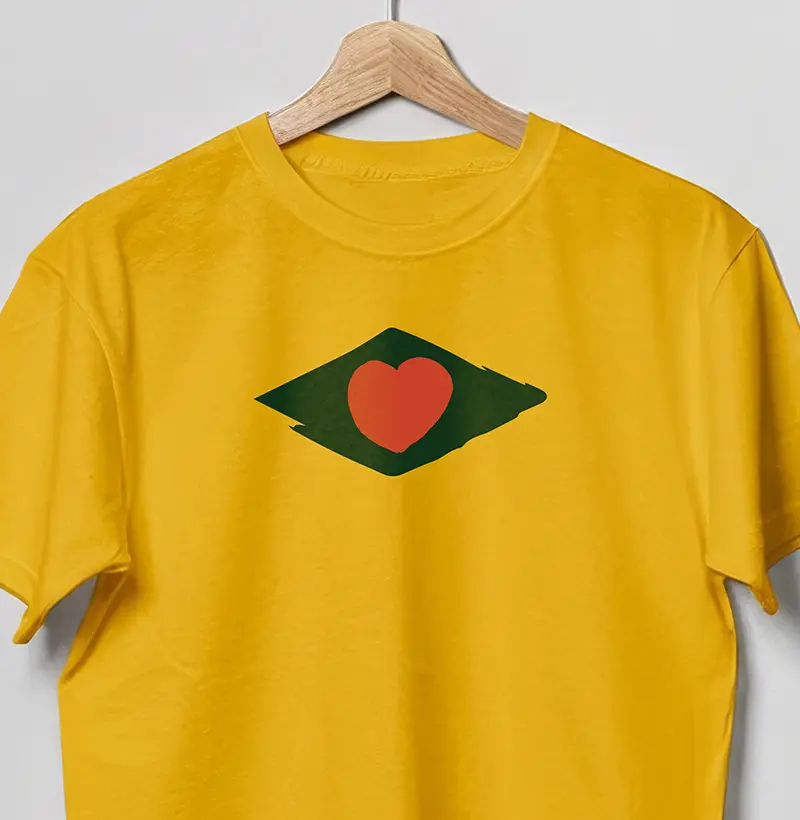 Camiseta Coração Brasileiro