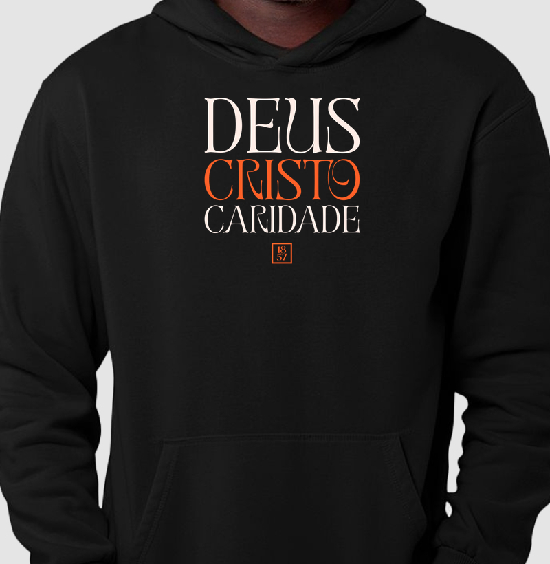 Camiseta Deus, Cristo e Caridade