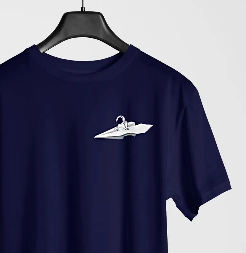 Camiseta - "Paper Dreams Fly Far"