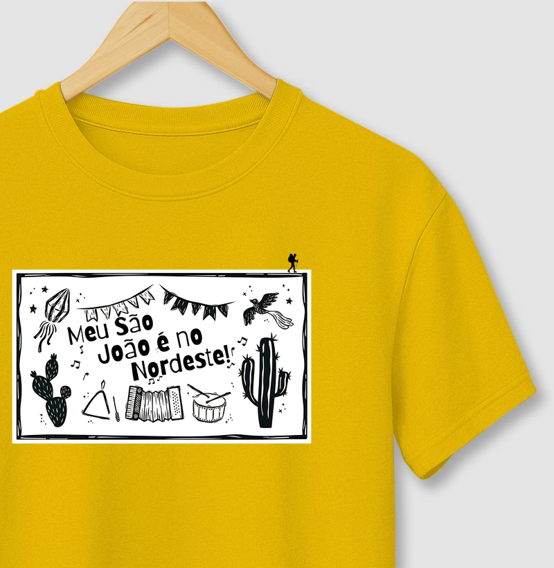 Camiseta Meu São João é no Nordeste | Coleção São João 2026 | Excursionista