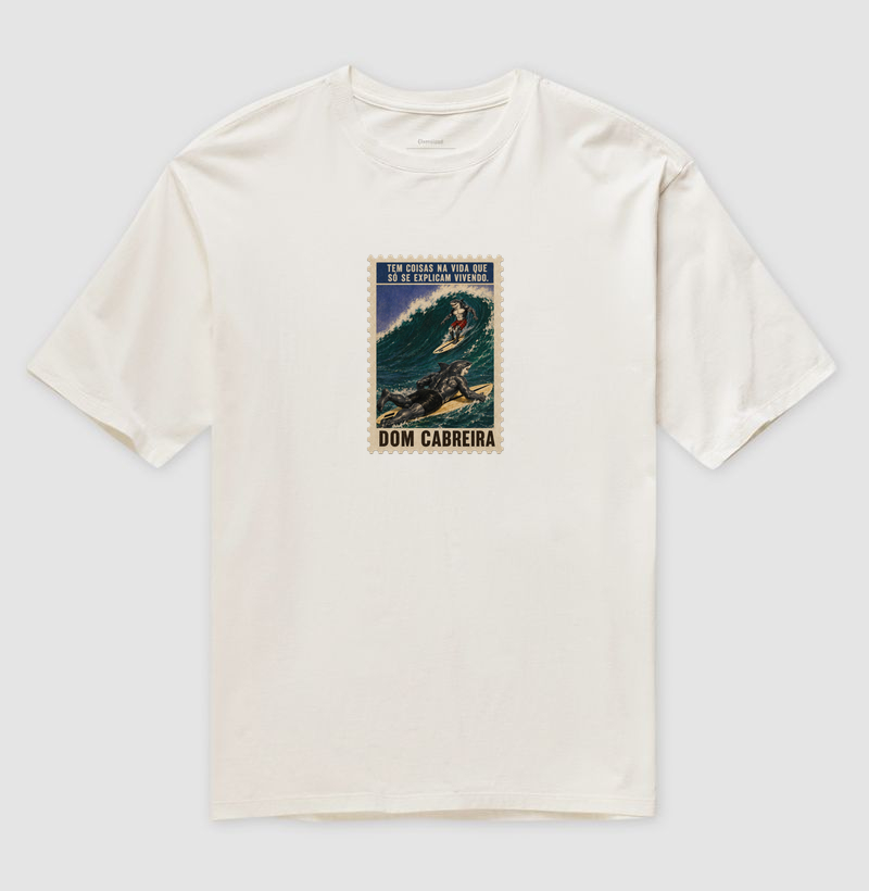 Camiseta Oversized Selo Vivendo a Vida do Surfe  - Camiseta Oversized