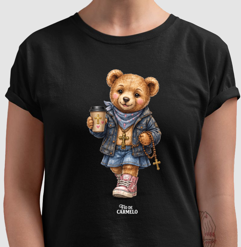 Ursinha e o copo de café (camiseta)