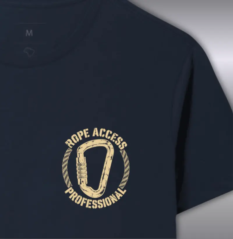 Rope Access Stencil no Peito - Camiseta