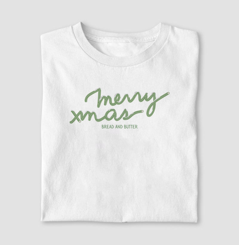 Camiseta Merry & Cozy