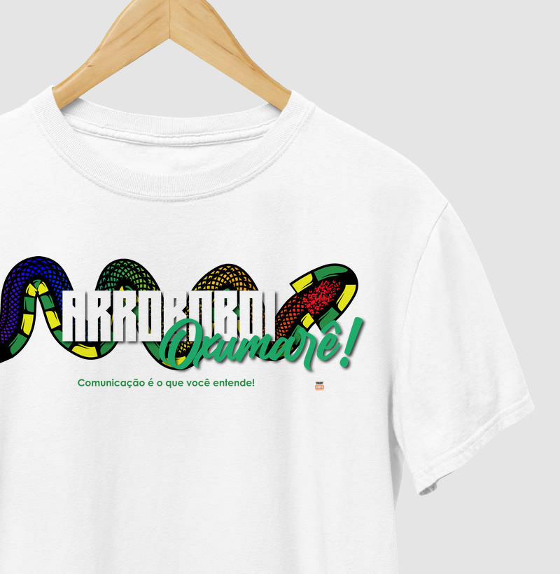 Camiseta "Arroboboi, Oxumarê" Branca - Oxumarê