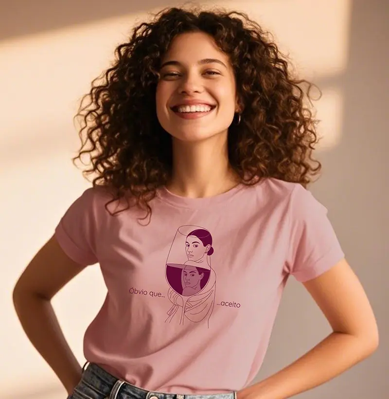 "Óbvio Que Aceito" em tecido claro.