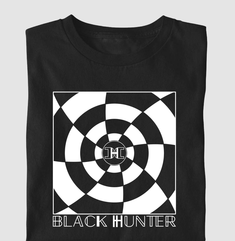 camiseta infantil labirinto black hunter