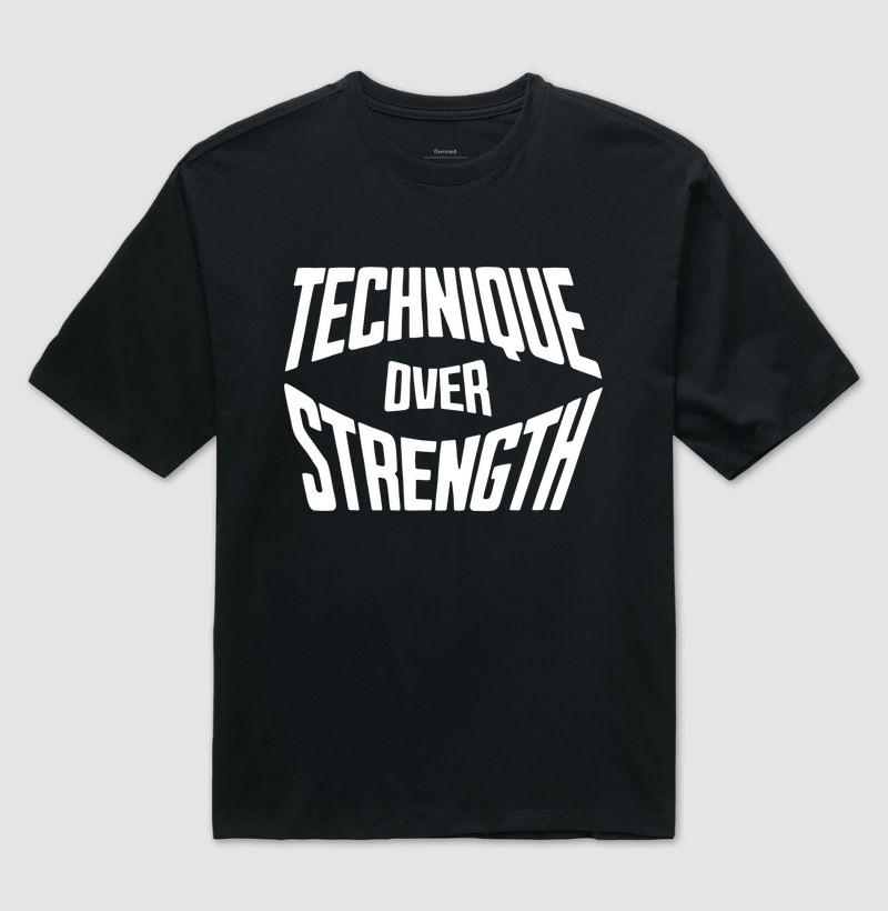 Camiseta Oversized Technique Over Strength