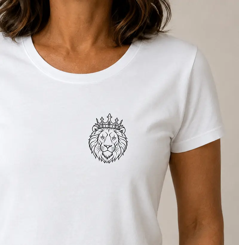 Camiseta Feminina Leão de Judá Bolso - Camiseta