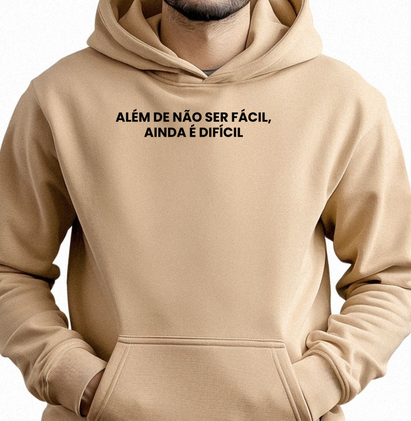 além de não ser fácil, ainda é dificil - claras