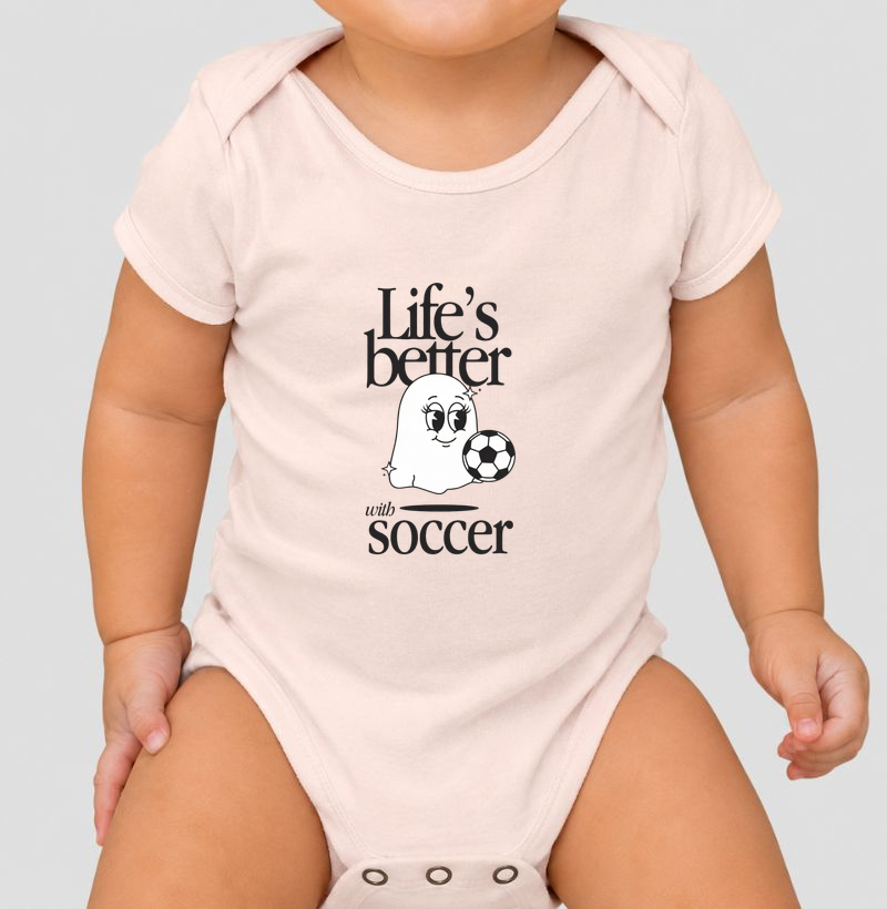 feminina de futebol estampa "life's better with soccer" joga bonita