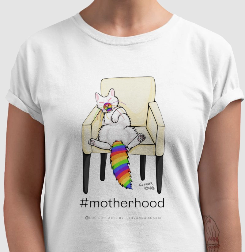 Camiseta Adulto Motherhood by Giovanna Sgarbi